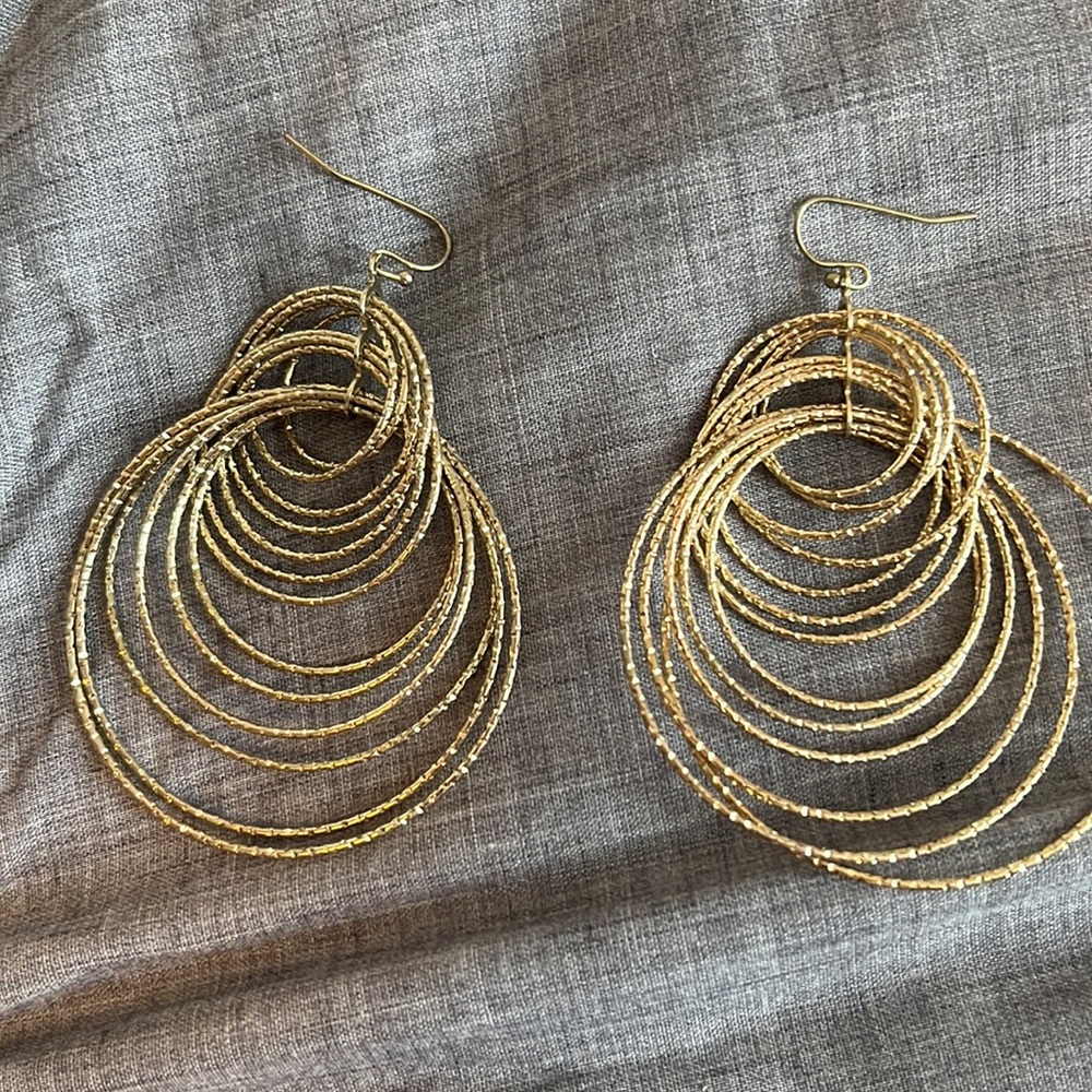 Circular cascade earrings